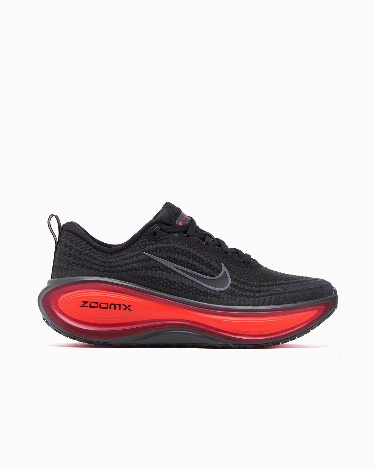 Nike Vomero Plus "Antracite Bright Crimson"